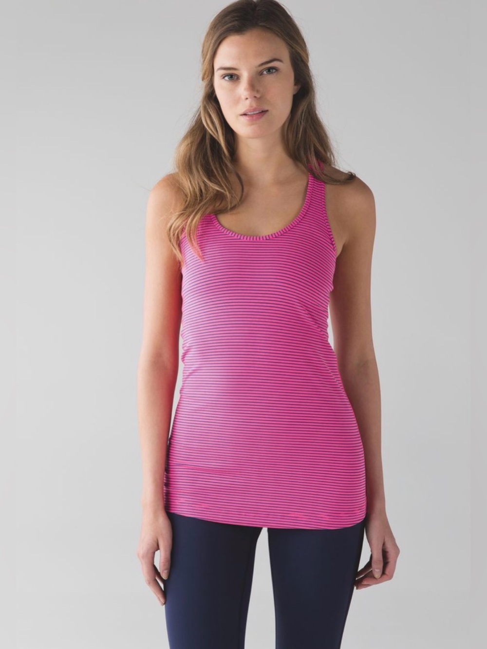Lululemon Cool Racerback
Hyper Stripe Neon Pink Rugged Blue✨